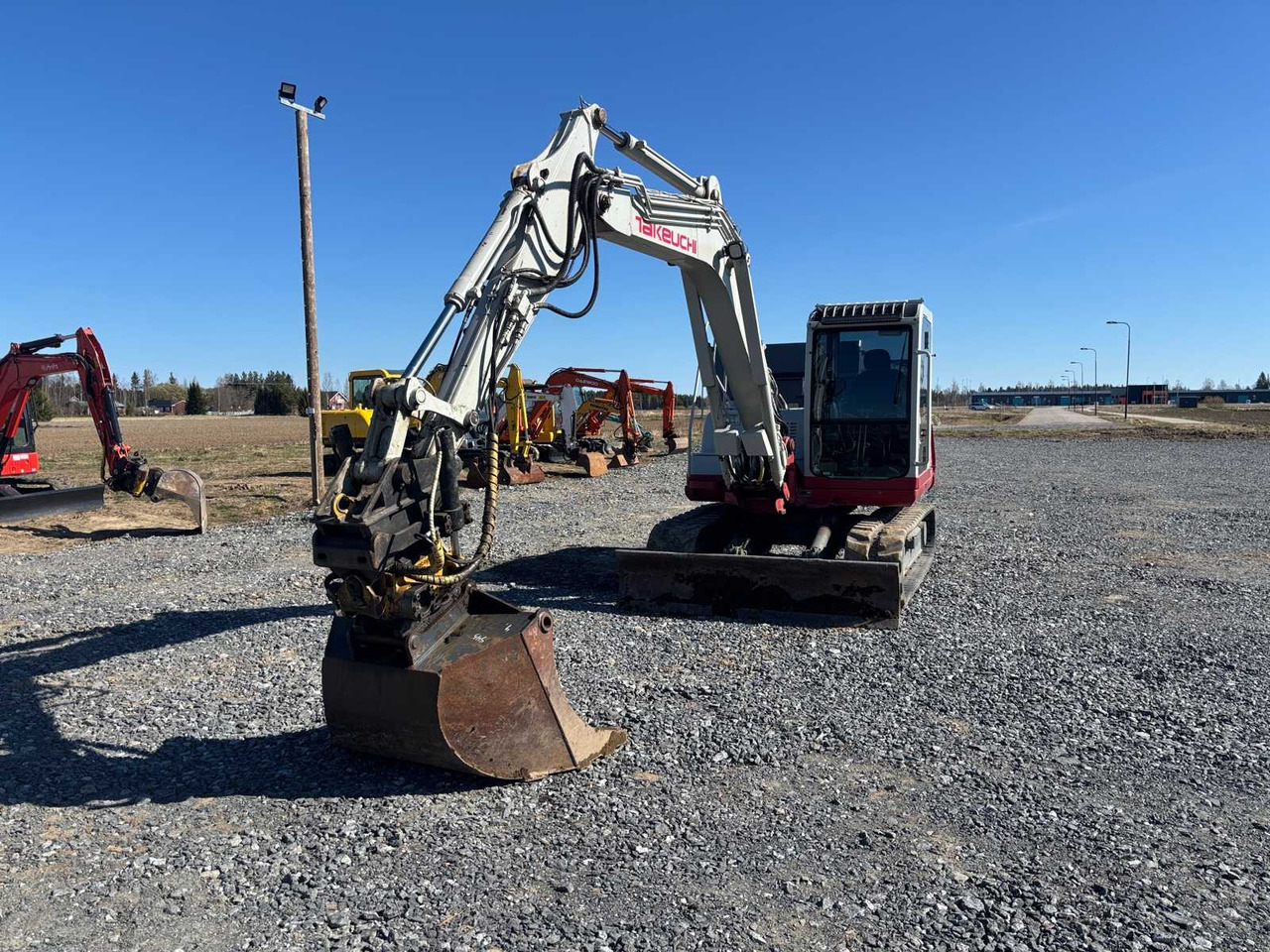 Crawler excavator Takeuchi TB175 - Miniexcavadora: foto 3 Crawler excavator Takeuchi TB175 - Miniexcavadora: foto 3