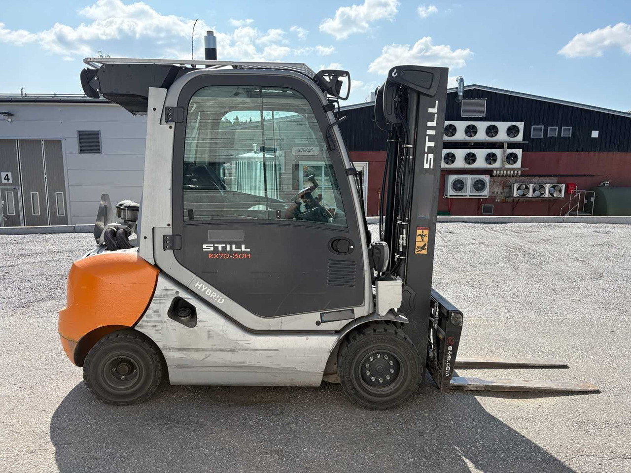 Diesel Forklift STILL RX 70-30 - Carretilla elevadora diésel: foto 4 Diesel Forklift STILL RX 70-30 - Carretilla elevadora diésel: foto 4