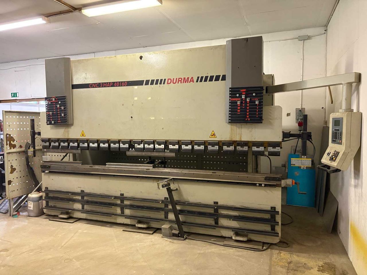 Press brake Durma CNC Hap 40160 - Máquina herramienta: foto 4 Press brake Durma CNC Hap 40160 - Máquina herramienta: foto 4