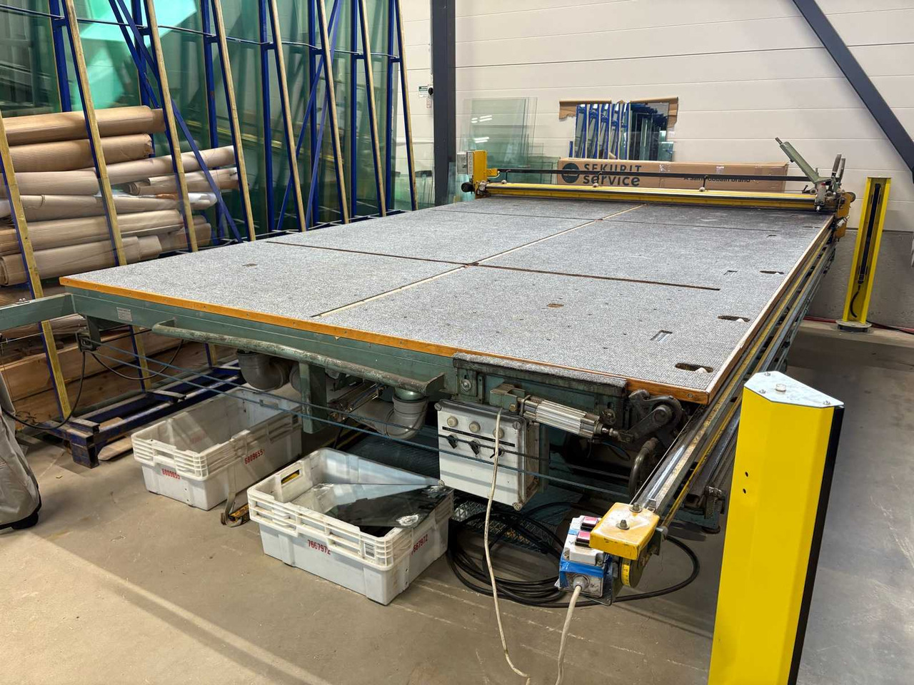 Semi-Automatic Glass Cutting Table SF - Máquina herramienta: foto 1 Semi-Automatic Glass Cutting Table SF - Máquina herramienta: foto 1
