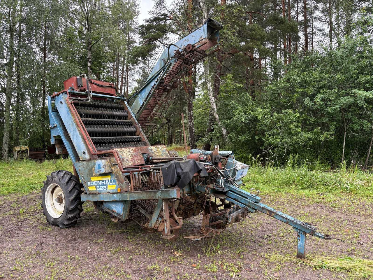 Sugar beet lifting machine Edenhall 523 - Equipo poscosecha: foto 2 Sugar beet lifting machine Edenhall 523 - Equipo poscosecha: foto 2