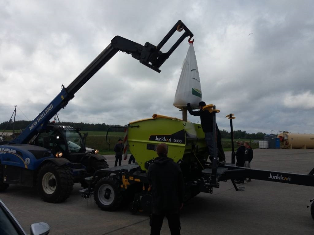 Junkkari D300 - Sembradora: foto 4 Junkkari D300 - Sembradora: foto 4