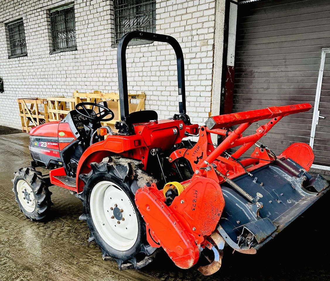 Mitsubishi MTZ23 - Tractor: foto 4 Mitsubishi MTZ23 - Tractor: foto 4