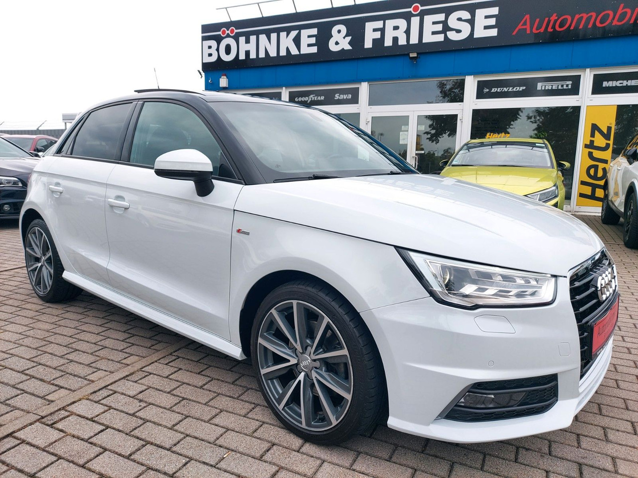 Sedan Audi A1 Sportback sport S-Line Pano Bose Xenon DAB: foto 6