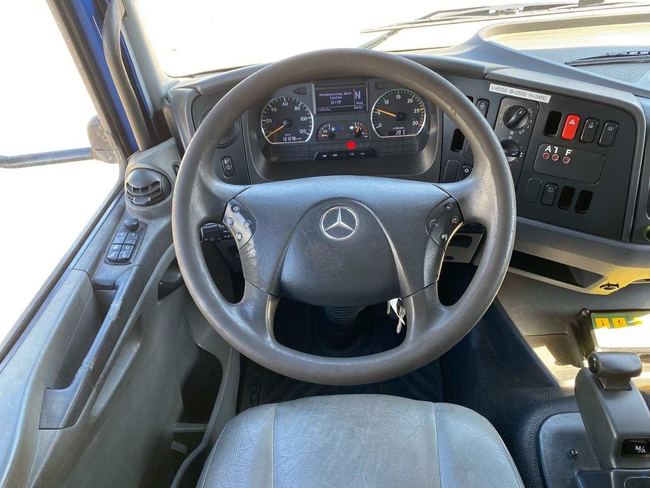 Camión volquete Mercedes-Benz Atego 2 6-Zyl. 4x2 1624 KLIMA MEILLER AbsetzKipp: foto 10 Camión volquete Mercedes-Benz Atego 2 6-Zyl. 4x2 1624 KLIMA MEILLER AbsetzKipp: foto 10