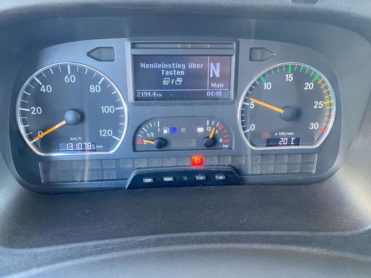 Camión volquete Mercedes-Benz Atego 2 6-Zyl. 4x2 1624 KLIMA MEILLER AbsetzKipp: foto 13 Camión volquete Mercedes-Benz Atego 2 6-Zyl. 4x2 1624 KLIMA MEILLER AbsetzKipp: foto 13