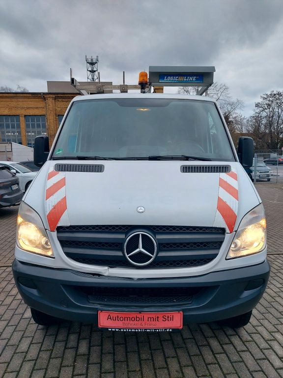 Mercedes-Benz Sprinter II DoKa 316 CDI 4X4 Pritsche 6 Sitze Mercedes-Benz Sprinter II DoKa 316 CDI 4X4 Pritsche 6 Sitze - Furgoneta con caja de lona, Furgoneta combi: foto 4 Mercedes-Benz Sprinter II DoKa 316 CDI 4X4 Pritsche 6 Sitze Mercedes-Benz Sprinter II DoKa 316 CDI 4X4 Pritsche 6 Sitze - Furgoneta con caja de lona, Furgoneta combi: foto 4