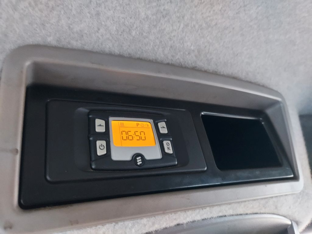 Mercedes-Benz Sprinter II DoKa 316 CDI 4X4 Pritsche 6 Sitze Mercedes-Benz Sprinter II DoKa 316 CDI 4X4 Pritsche 6 Sitze - Furgoneta con caja de lona, Furgoneta combi: foto 2 Mercedes-Benz Sprinter II DoKa 316 CDI 4X4 Pritsche 6 Sitze Mercedes-Benz Sprinter II DoKa 316 CDI 4X4 Pritsche 6 Sitze - Furgoneta con caja de lona, Furgoneta combi: foto 2