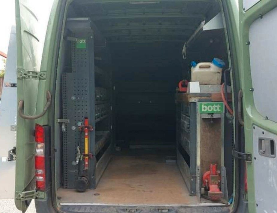 Mercedes-Benz Sprinter II Kasten 316 CDI hoch Klima Standheiz - Furgoneta de pasajeros: foto 2 Mercedes-Benz Sprinter II Kasten 316 CDI hoch Klima Standheiz - Furgoneta de pasajeros: foto 2