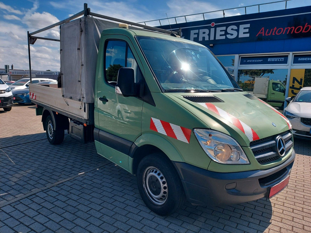 Mercedes-Benz Sprinter II Pritsche 316 Pritsche Klima Sandheiz - Furgoneta con caja de lona: foto 1 Mercedes-Benz Sprinter II Pritsche 316 Pritsche Klima Sandheiz - Furgoneta con caja de lona: foto 1