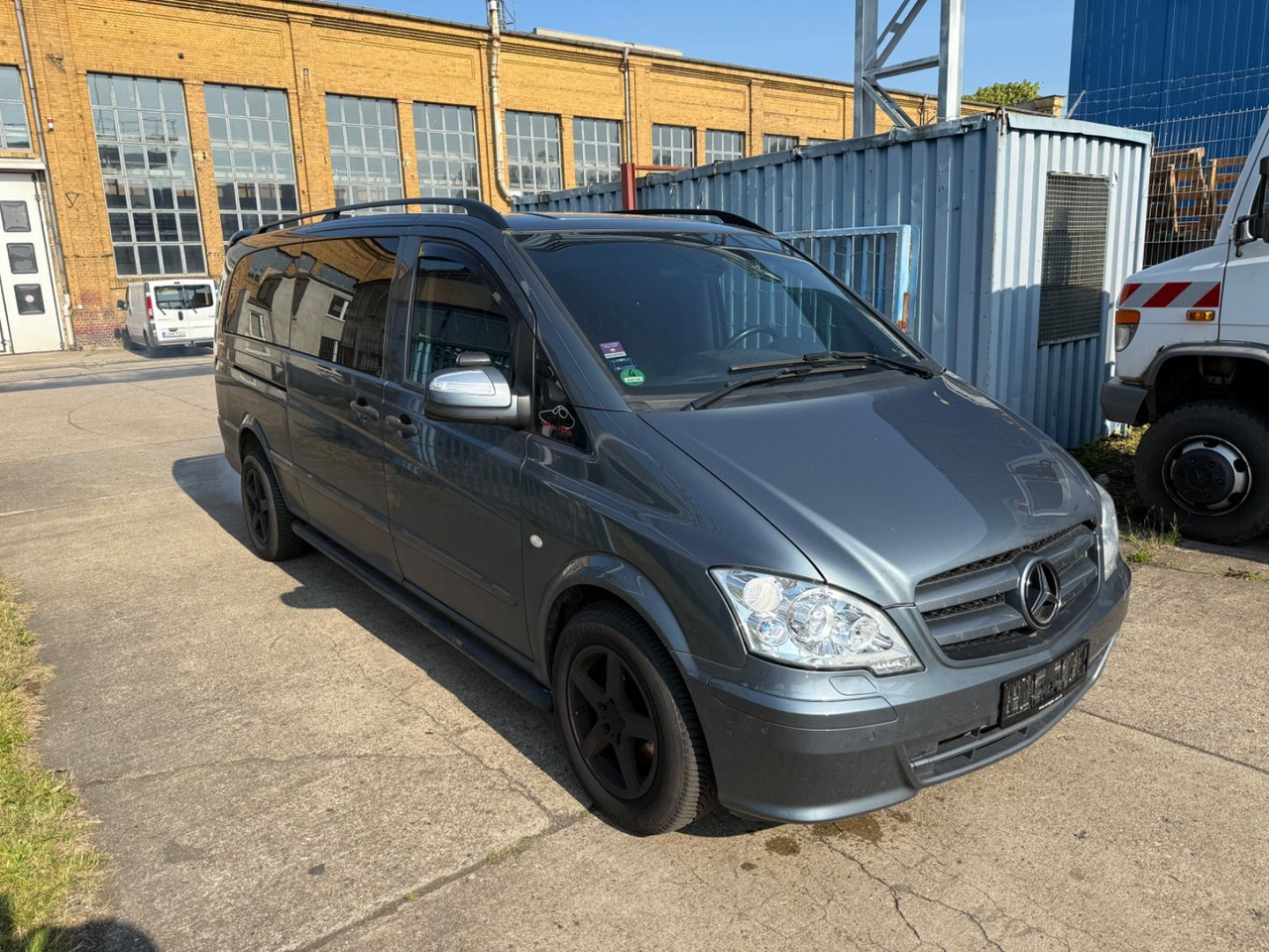 Mercedes-Benz Vito Mixto 122 CDI Extra lang V6 XENON NAVI AHK - Furgoneta de pasajeros: foto 5 Mercedes-Benz Vito Mixto 122 CDI Extra lang V6 XENON NAVI AHK - Furgoneta de pasajeros: foto 5