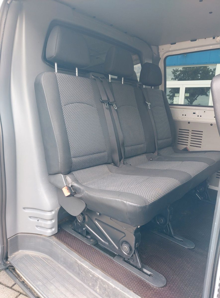 Furgoneta de pasajeros Mercedes-Benz Vito Mixto 4x4 116 extralang Automatik 5 Sitze: foto 22 Furgoneta de pasajeros Mercedes-Benz Vito Mixto 4x4 116 extralang Automatik 5 Sitze: foto 22