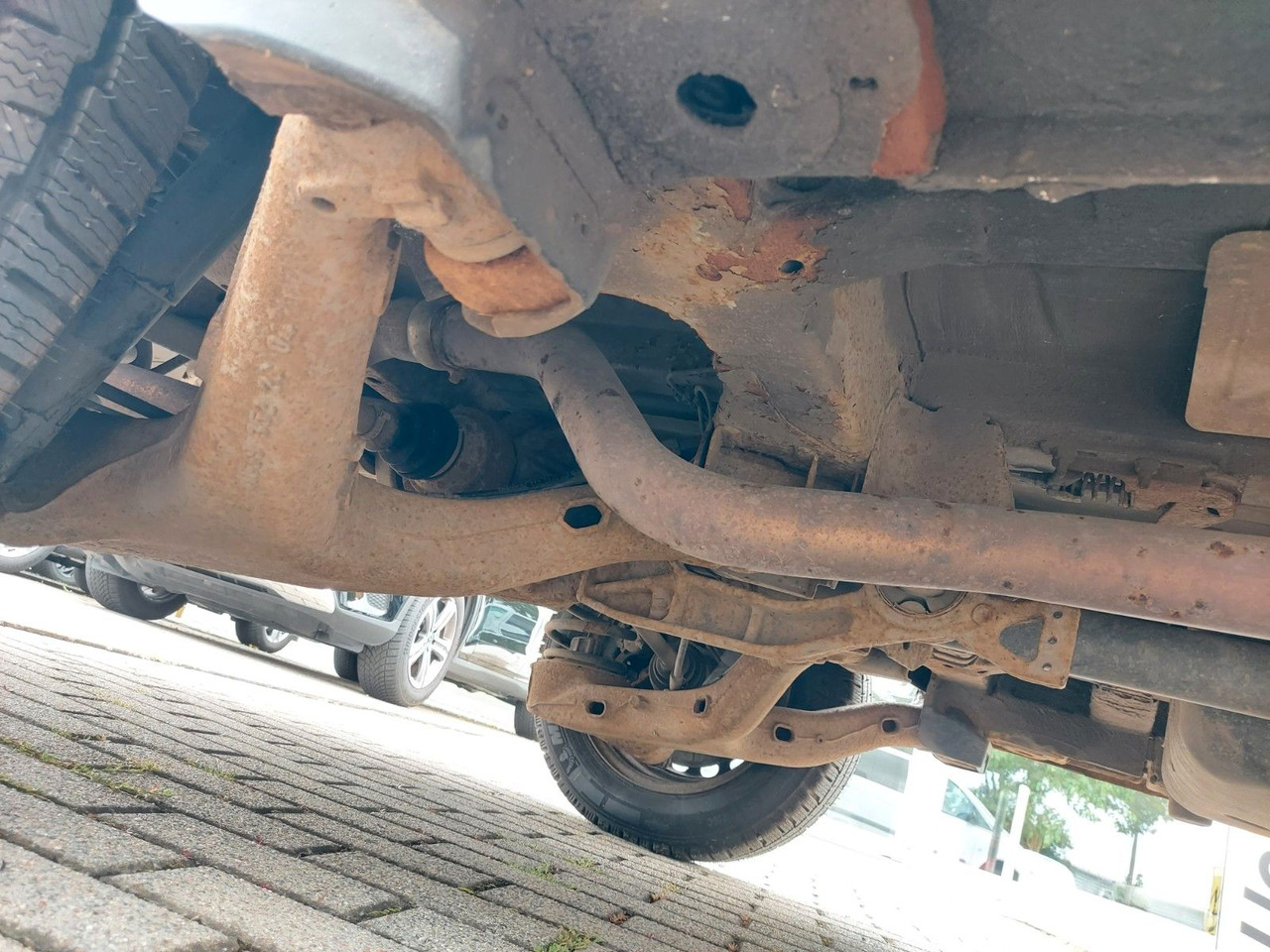 Furgoneta de pasajeros Mercedes-Benz Vito Mixto 4x4 116 extralang Automatik 5 Sitze: foto 27 Furgoneta de pasajeros Mercedes-Benz Vito Mixto 4x4 116 extralang Automatik 5 Sitze: foto 27