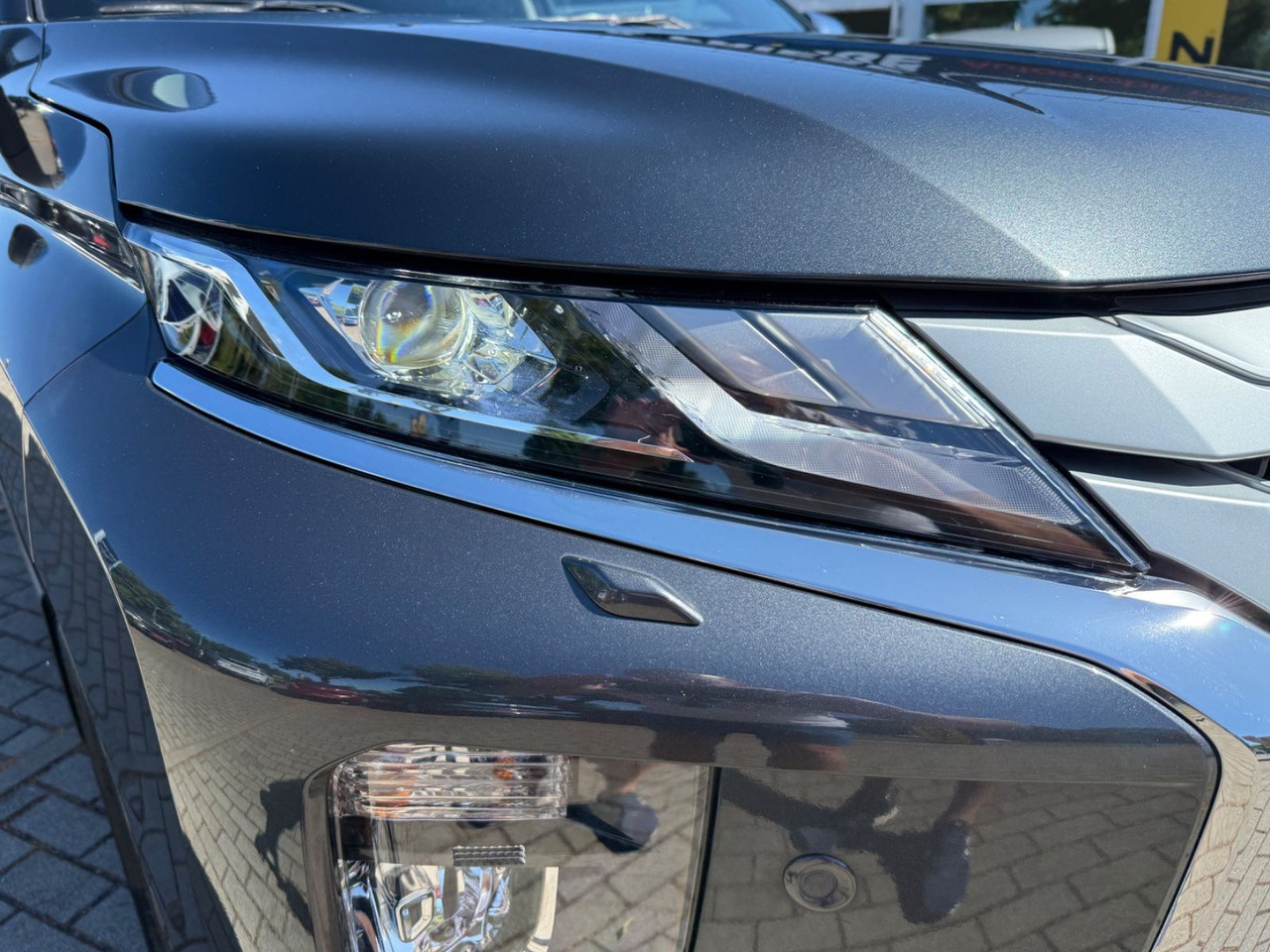 Mitsubishi L200 Basis Doppelkabine 4WD LED LEDER NAVI ACC - SUV/ Todoterreno: foto 3 Mitsubishi L200 Basis Doppelkabine 4WD LED LEDER NAVI ACC - SUV/ Todoterreno: foto 3