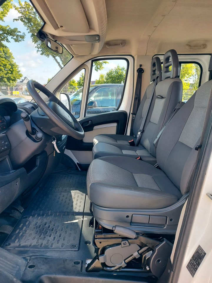 Caja abierta furgoneta, Furgoneta combi Peugeot Boxer Pritsche Doka. 335 L3 BlueHDi 130 Klima: foto 10 Caja abierta furgoneta, Furgoneta combi Peugeot Boxer Pritsche Doka. 335 L3 BlueHDi 130 Klima: foto 10