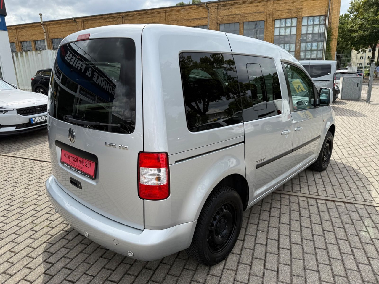 Volkswagen Caddy Life Team 5 Sitze Klima Sitzheiz. PDC - Furgoneta de pasajeros: foto 4 Volkswagen Caddy Life Team 5 Sitze Klima Sitzheiz. PDC - Furgoneta de pasajeros: foto 4