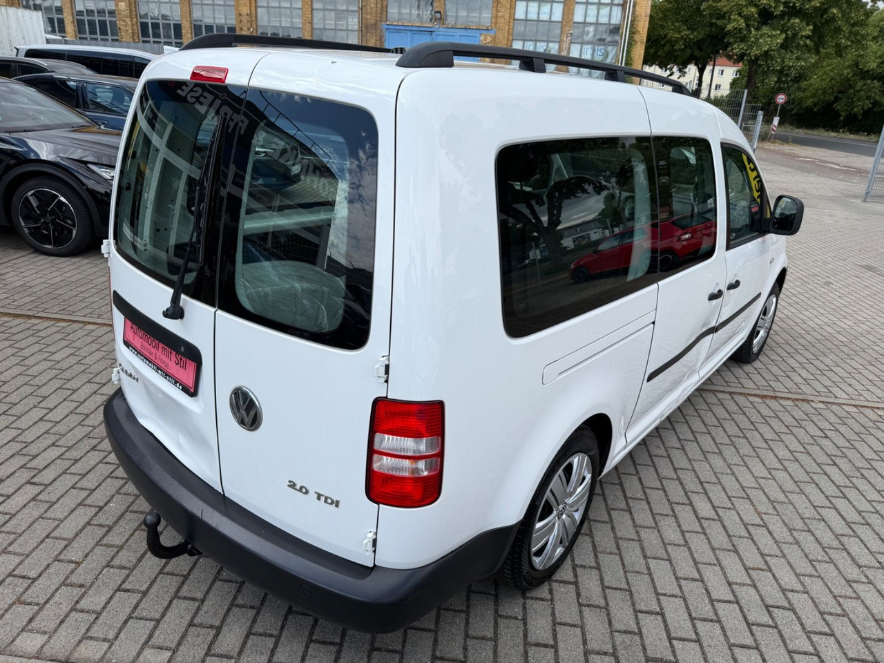 Volkswagen Caddy Maxi KastenKombi 5 SITZER KLIMAA SHZ AHK - Furgoneta de pasajeros: foto 4 Volkswagen Caddy Maxi KastenKombi 5 SITZER KLIMAA SHZ AHK - Furgoneta de pasajeros: foto 4