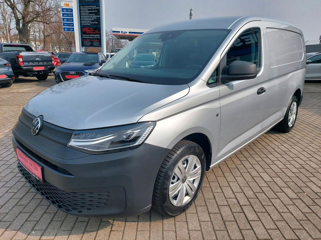 Volkswagen Caddy Maxi LED Klima Sitzheizung ACC PDC Kamera - Furgoneta pequeña: foto 4 Volkswagen Caddy Maxi LED Klima Sitzheizung ACC PDC Kamera - Furgoneta pequeña: foto 4