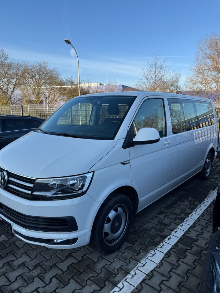 Volkswagen T6 Caravelle Comfortline Lang DSG NAVI SHZ 8 SIT - Furgoneta de pasajeros: foto 1 Volkswagen T6 Caravelle Comfortline Lang DSG NAVI SHZ 8 SIT - Furgoneta de pasajeros: foto 1