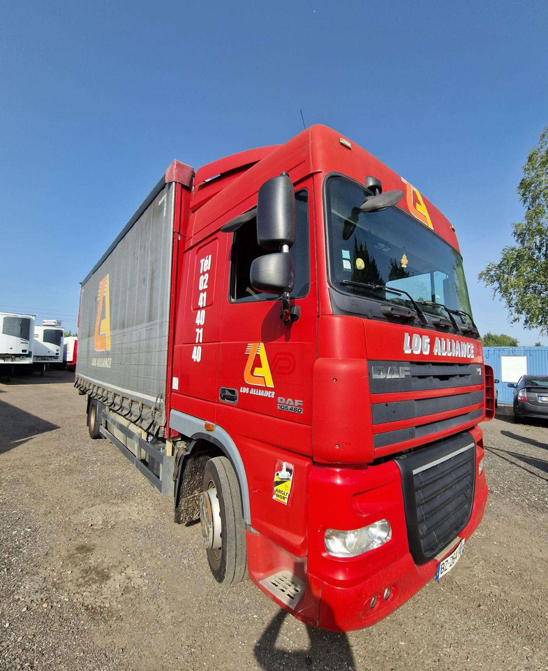 DAF XF 460 FT - Camión lona: foto 4 DAF XF 460 FT - Camión lona: foto 4