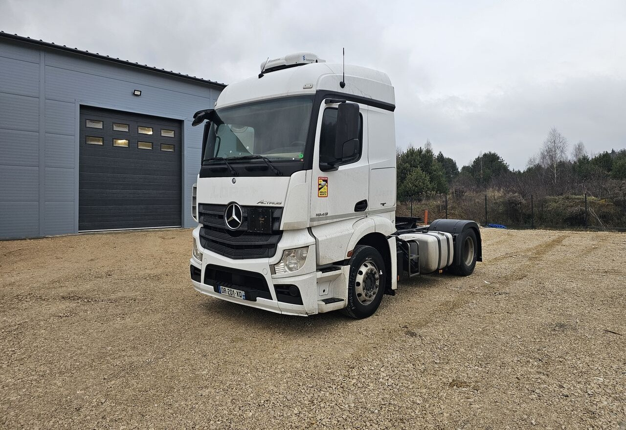Mercedes-Benz Actros 1843 / Retarder / Alu / PTO / ADR FL - Cabeza tractora: foto 1 Mercedes-Benz Actros 1843 / Retarder / Alu / PTO / ADR FL - Cabeza tractora: foto 1