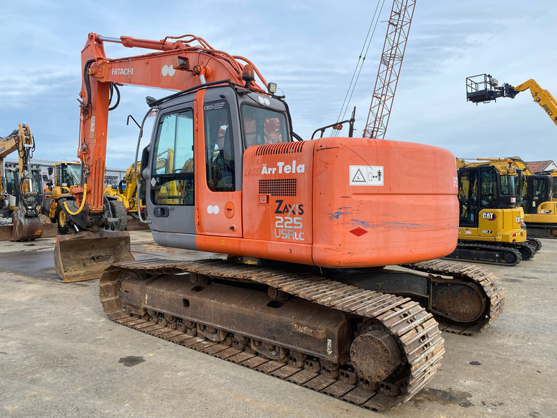 Hitachi ZX 225 USRLC - Excavadora de cadenas: foto 2 Hitachi ZX 225 USRLC - Excavadora de cadenas: foto 2