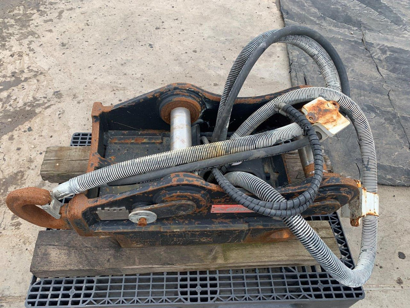 Oil Quick OQ 70 - Acoplamiento rápido: foto 4 Oil Quick OQ 70 - Acoplamiento rápido: foto 4