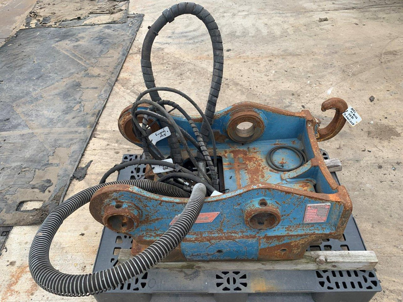 Oil Quick OQ 80 - Acoplamiento rápido: foto 1 Oil Quick OQ 80 - Acoplamiento rápido: foto 1