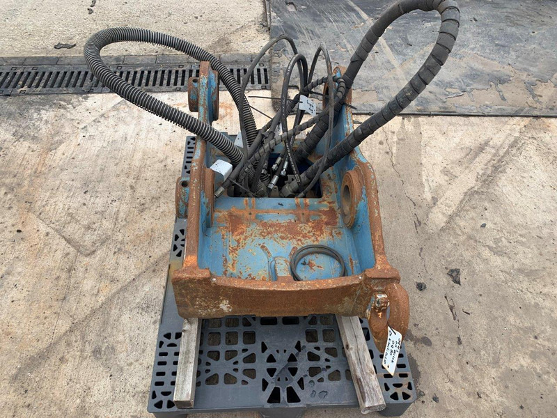 Oil Quick OQ 80 - Acoplamiento rápido: foto 2 Oil Quick OQ 80 - Acoplamiento rápido: foto 2