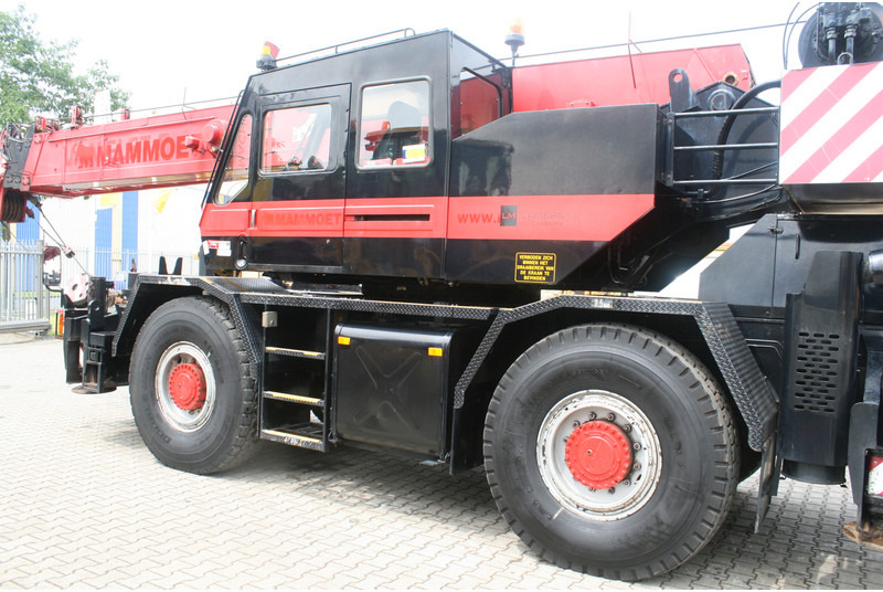 Tadano TR300EX NVT - Grúa todo terreno: foto 4 Tadano TR300EX NVT - Grúa todo terreno: foto 4