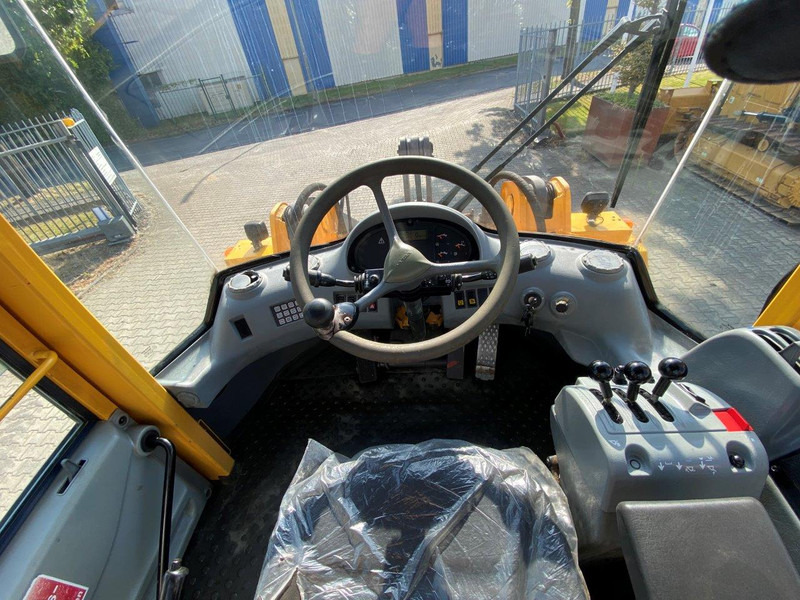 Volvo L70 D NVT - Cargadora de ruedas: foto 5 Volvo L70 D NVT - Cargadora de ruedas: foto 5