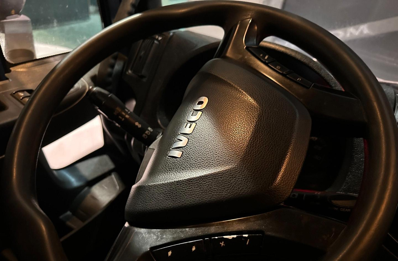 Camión lona Iveco: foto 8