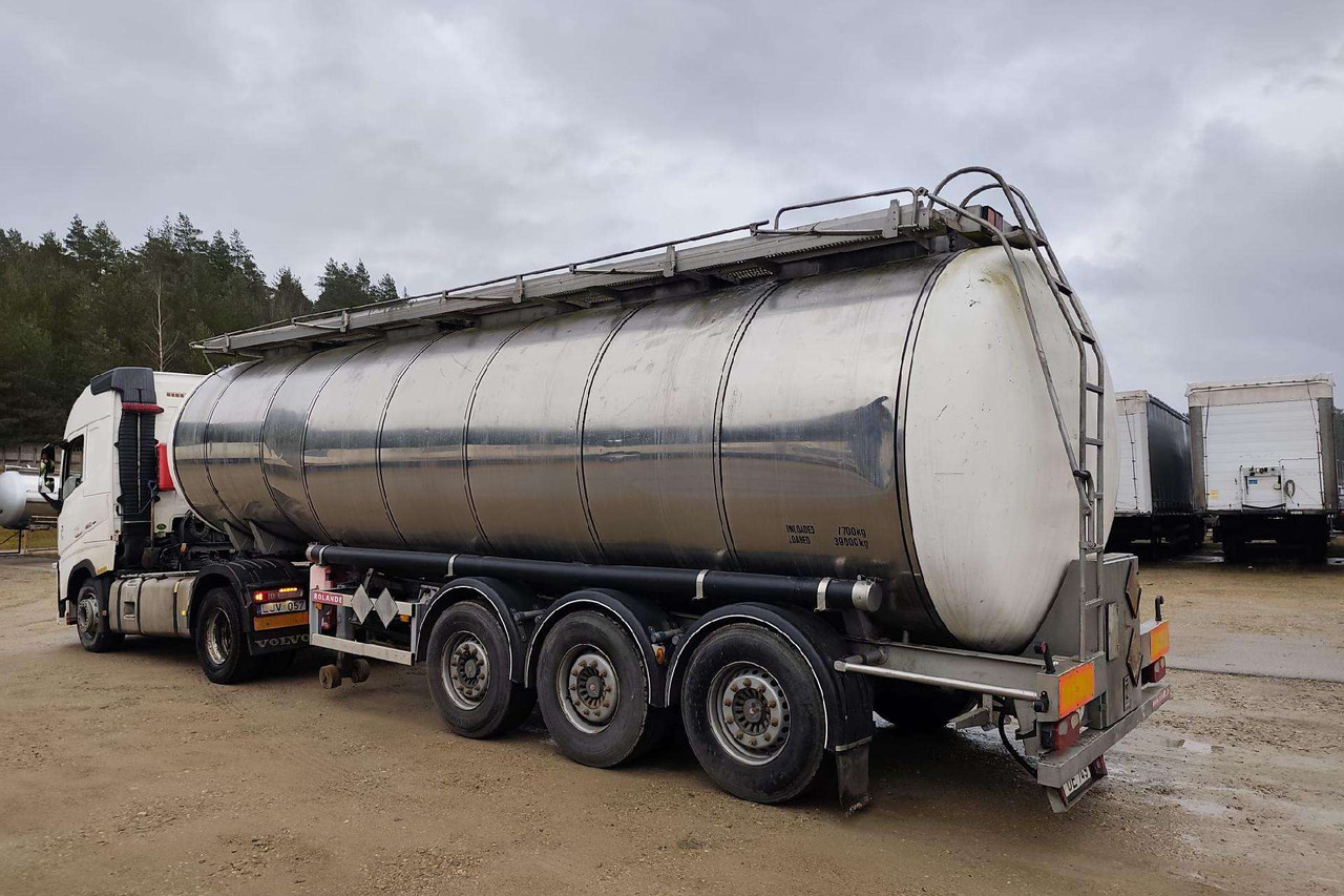 -Kita- - Semirremolque cisterna: foto 2 -Kita- - Semirremolque cisterna: foto 2