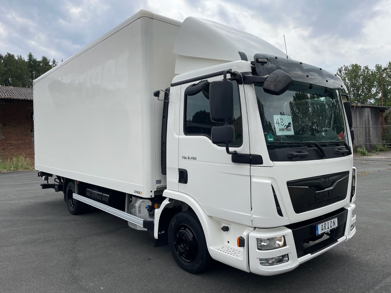 MAN TGL 8.190 4x2 BL Koffer/LBW/BÄR/AC/Kamera/EU6d - Furgoneta caja cerrada: foto 1 MAN TGL 8.190 4x2 BL Koffer/LBW/BÄR/AC/Kamera/EU6d - Furgoneta caja cerrada: foto 1
