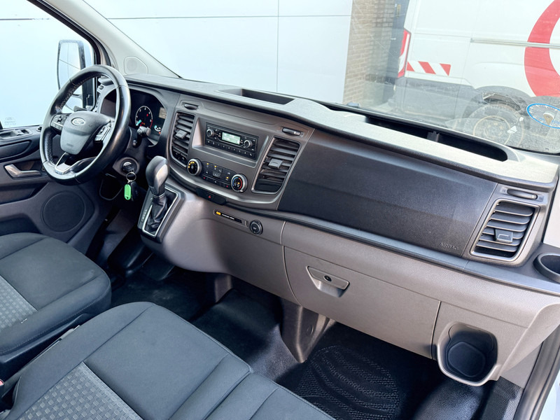 Furgoneta pequeña Ford Transit Custom 300 2.0 TDCI 130PK Automaat L1H1 LED Airco Cruise Control Stoelverwarming Parkeersensoren voor achter: foto 9