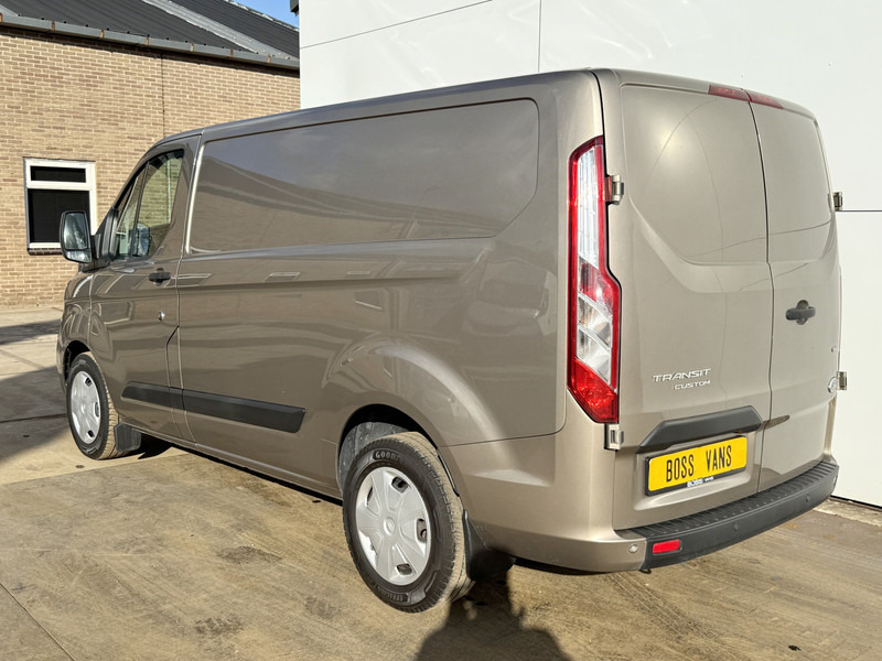 Ford Transit Custom 340 1.0 130PK PHEV Benzine Plug In Hybride L1H1 Automaat Airco Cruise Control Stoelverwarming Parkeersensoren voor achter - Furgoneta pequeña: foto 2 Ford Transit Custom 340 1.0 130PK PHEV Benzine Plug In Hybride L1H1 Automaat Airco Cruise Control Stoelverwarming Parkeersensoren voor achter - Furgoneta pequeña: foto 2