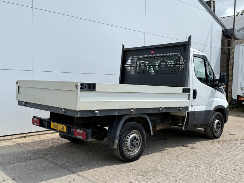 Iveco Daily 35S14 2.3 Open Laadbak Pritische Airco Cruise Control Lucht Geveerde Stoel - Caja abierta furgoneta: foto 3 Iveco Daily 35S14 2.3 Open Laadbak Pritische Airco Cruise Control Lucht Geveerde Stoel - Caja abierta furgoneta: foto 3