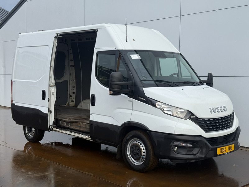 Iveco Daily 35S16 2.3 Automaat L2H2 Airco Adaptieve Cruise Control Standkachel 3.5t Trekhaak Lane Assist - Furgón: foto 5 Iveco Daily 35S16 2.3 Automaat L2H2 Airco Adaptieve Cruise Control Standkachel 3.5t Trekhaak Lane Assist - Furgón: foto 5