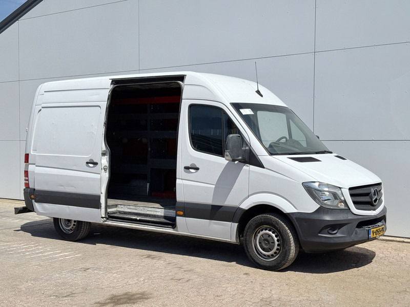 Mercedes-Benz Sprinter 211 2.2 CDI Automaat L2H2 Climate Control Trekhaak Navigatie - Furgoneta pequeña: foto 5 Mercedes-Benz Sprinter 211 2.2 CDI Automaat L2H2 Climate Control Trekhaak Navigatie - Furgoneta pequeña: foto 5