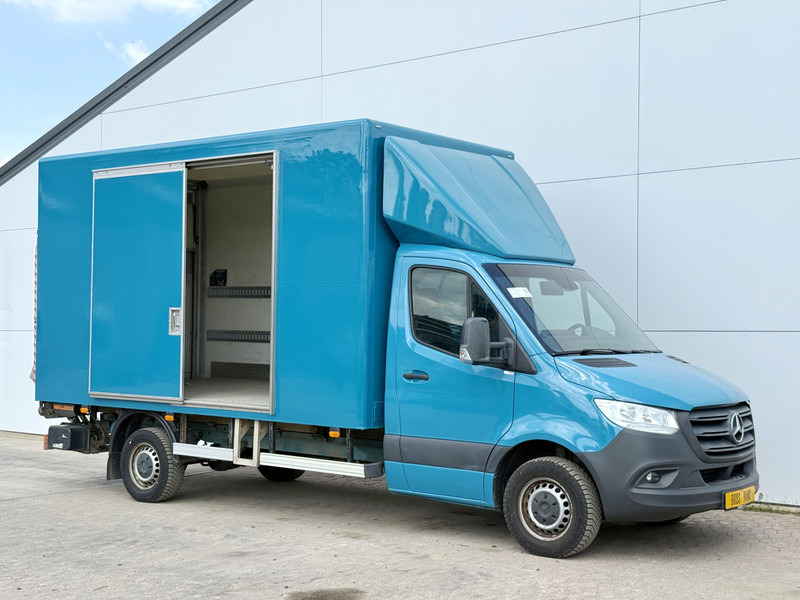 Mercedes-Benz Sprinter 314 2.2 CDI Automaat Laadklep Tachograaf Climate Control Cruise Control Carplay Meubelbak Bakwagen - Furgoneta caja cerrada: foto 5 Mercedes-Benz Sprinter 314 2.2 CDI Automaat Laadklep Tachograaf Climate Control Cruise Control Carplay Meubelbak Bakwagen - Furgoneta caja cerrada: foto 5
