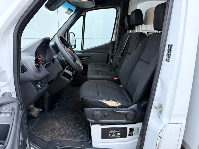Leasing de Mercedes-Benz Sprinter 314 2.2 CDI Laadklep Automaat Climate Control Cruise Control Koffer Bakwagen Meubelbak Mercedes-Benz Sprinter 314 2.2 CDI Laadklep Automaat Climate Control Cruise Control Koffer Bakwagen Meubelbak: foto 7