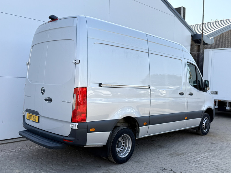 Mercedes-Benz Sprinter 516 2.2 CDI L2H2 Dubbellucht Dubbele Schuif Climate Control Carplay Stoelverwarming Parkeersensoren voor achter - Furgón: foto 4 Mercedes-Benz Sprinter 516 2.2 CDI L2H2 Dubbellucht Dubbele Schuif Climate Control Carplay Stoelverwarming Parkeersensoren voor achter - Furgón: foto 4