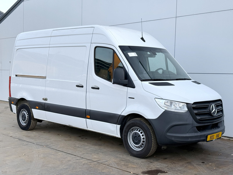 Mercedes-Benz eSprinter 312 55kWh ALL-IN PRIJS L2H2 55kWh 168km WLTP 80kw Snelladen Climate Control Stoelverwarming - Furgón, Furgoneta eléctrica: foto 4 Mercedes-Benz eSprinter 312 55kWh ALL-IN PRIJS L2H2 55kWh 168km WLTP 80kw Snelladen Climate Control Stoelverwarming - Furgón, Furgoneta eléctrica: foto 4