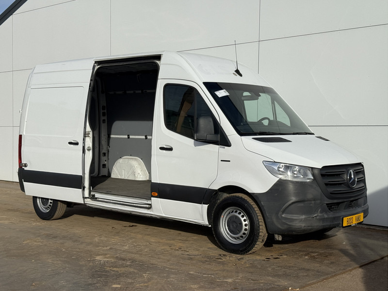 Mercedes-Benz eSprinter 312 ALL-IN PRIJS L2H2 55kWh 168km WLTP 80kw Snelladen Climate Control Camera Stoelverwarming - Furgón, Furgoneta eléctrica: foto 5 Mercedes-Benz eSprinter 312 ALL-IN PRIJS L2H2 55kWh 168km WLTP 80kw Snelladen Climate Control Camera Stoelverwarming - Furgón, Furgoneta eléctrica: foto 5