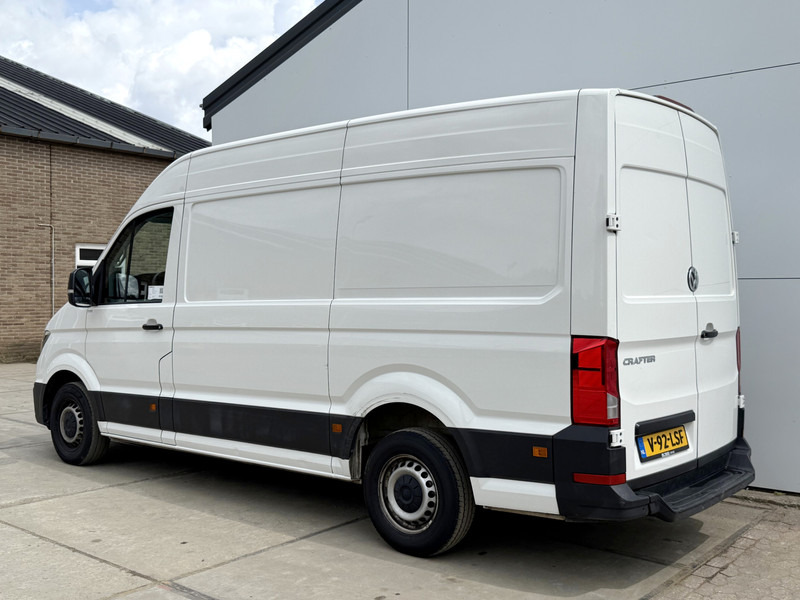 Volkswagen Crafter 2.0 TDI 140PK L3H3 Airco Cruise Control Carplay Parkeersensoren voor achter - Furgón: foto 2 Volkswagen Crafter 2.0 TDI 140PK L3H3 Airco Cruise Control Carplay Parkeersensoren voor achter - Furgón: foto 2