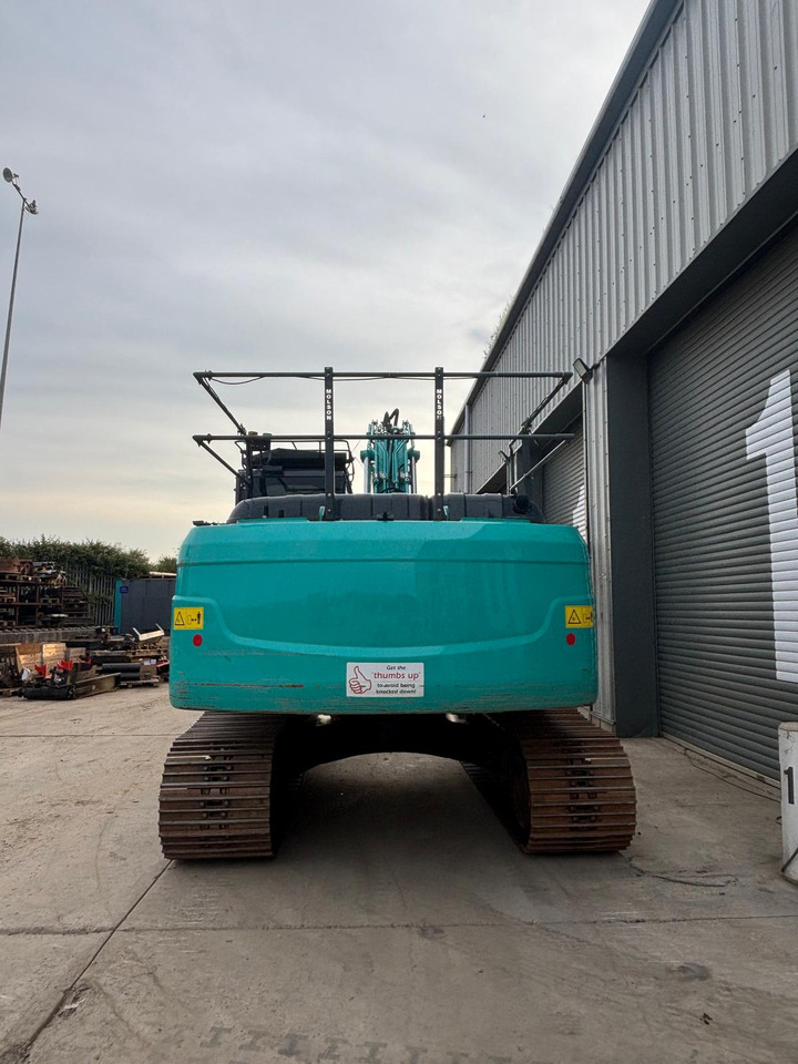 Kobelco SK210 LC-11 - Excavadora de cadenas: foto 4 Kobelco SK210 LC-11 - Excavadora de cadenas: foto 4