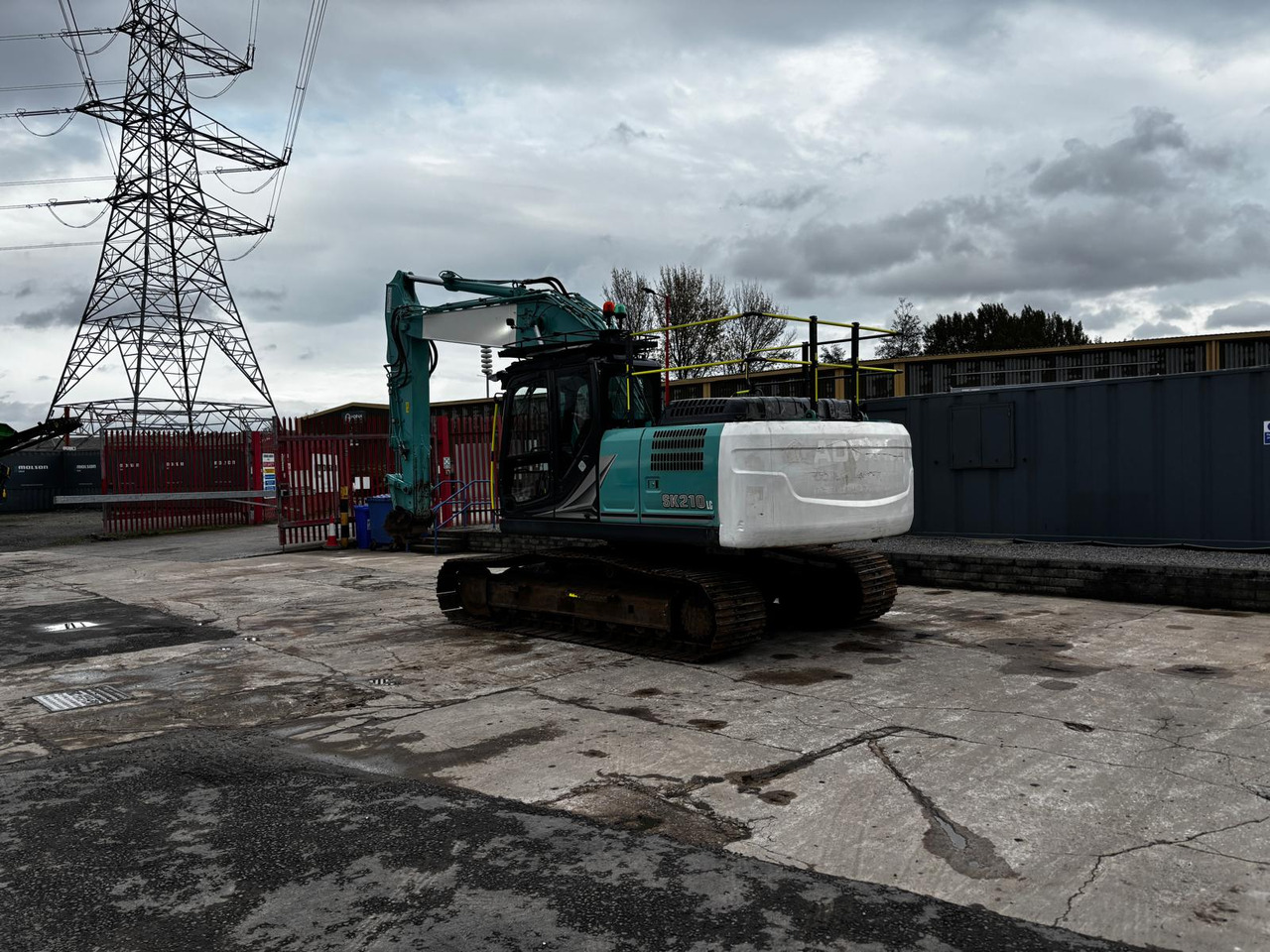 Kobelco SK210LC-11 - Excavadora de cadenas: foto 3 Kobelco SK210LC-11 - Excavadora de cadenas: foto 3