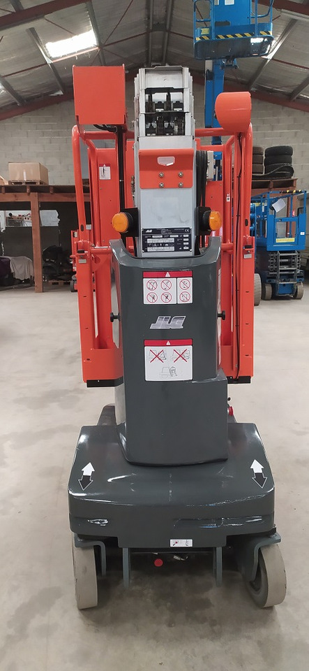 JLG TOUCAN DUO - Plataforma de mástil vertical: foto 3 JLG TOUCAN DUO - Plataforma de mástil vertical: foto 3