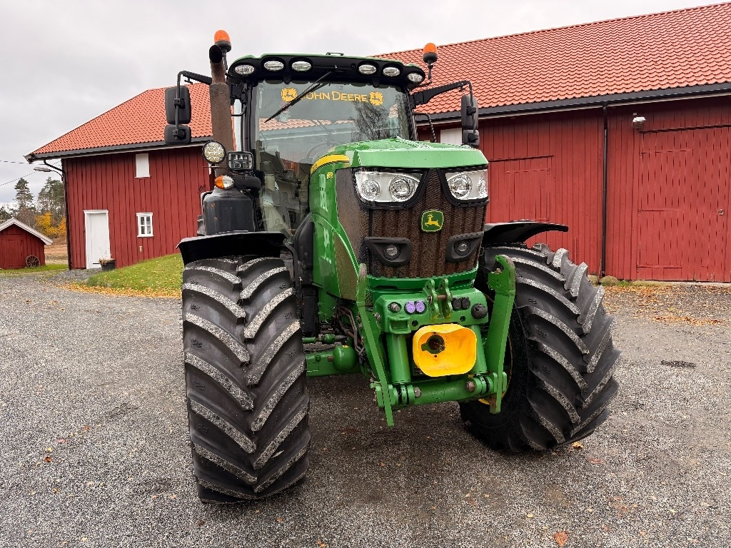 John Deere 6155 R - Tractor: foto 5 John Deere 6155 R - Tractor: foto 5