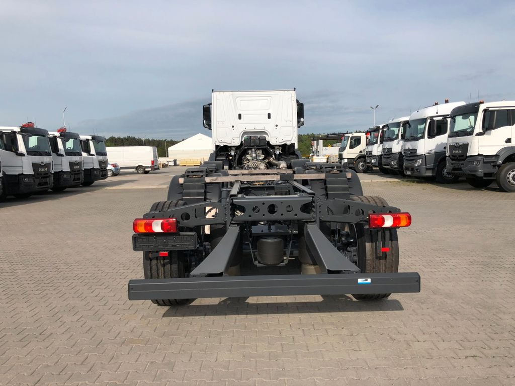 Camión chasis nuevo Mercedes-Benz AROCS 4451 10x4: foto 7
